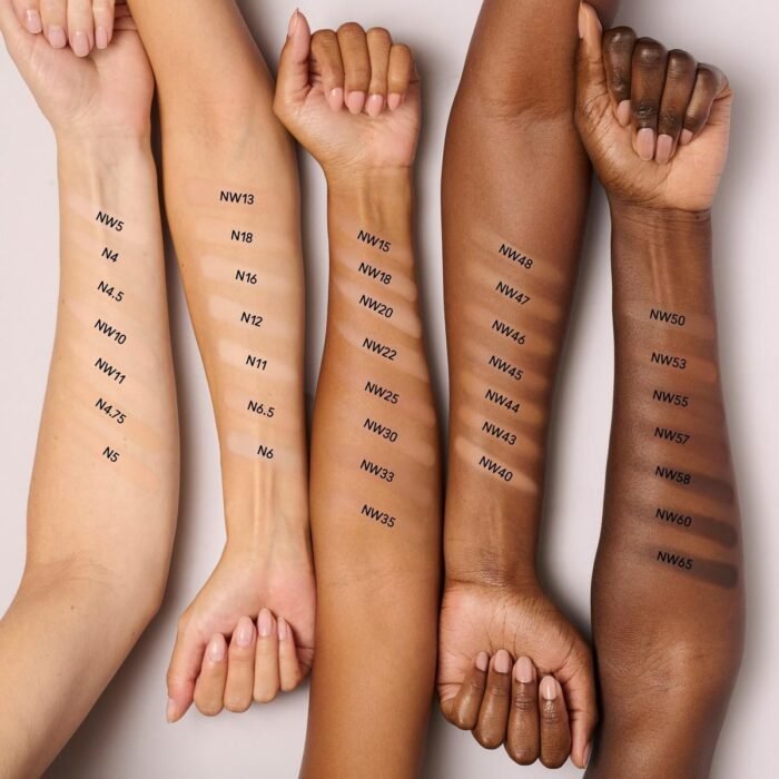 MAC Studio Fix Powder Plus Foundation - Image 9