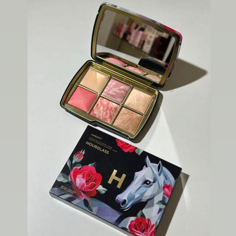 hourglass horse palette